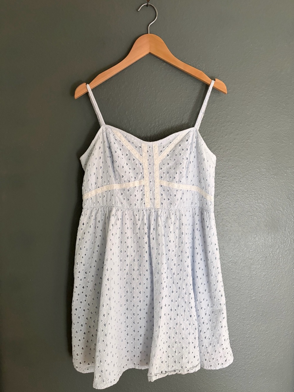 H&M 100% Cotton Light Blue Lace Trim Eyelet Coastal Cottagecore dress